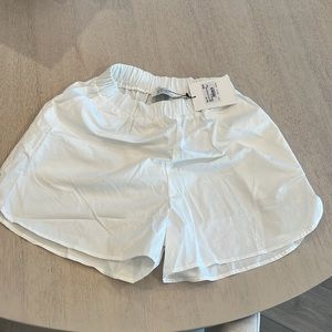 Dissh Maxie white cotton scoop short in white. Brand new with tags on!